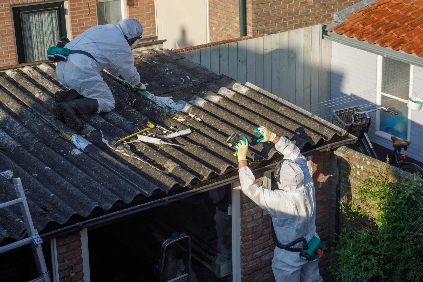 Asbestos company local to Ashtead